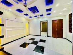 Book On Excellent Location House Today In Central Park - Block A