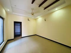 Prime Location 10 Marla House For Sale In DHA Lahore
