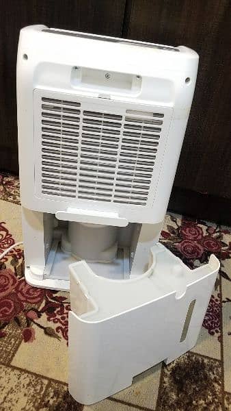 Beurer Dehumidifier 25L/day 2