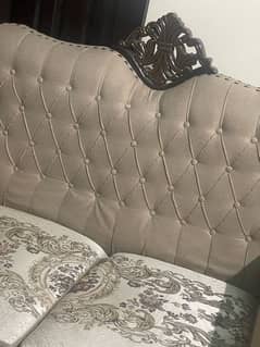 2 seater sofa for sale in new condition