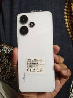 Infinix hot 30 play for sale lush condition 03404597406