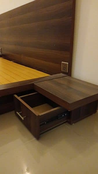 used Double bed sale 2