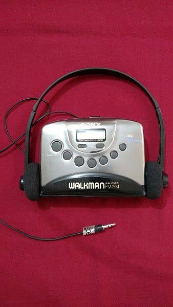 Sony Vintage 80s Walkman 0