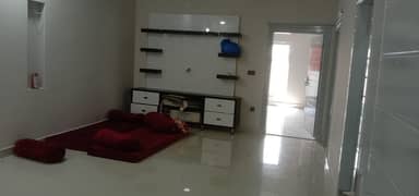 10 marla house with basement at prime location in bani gala
