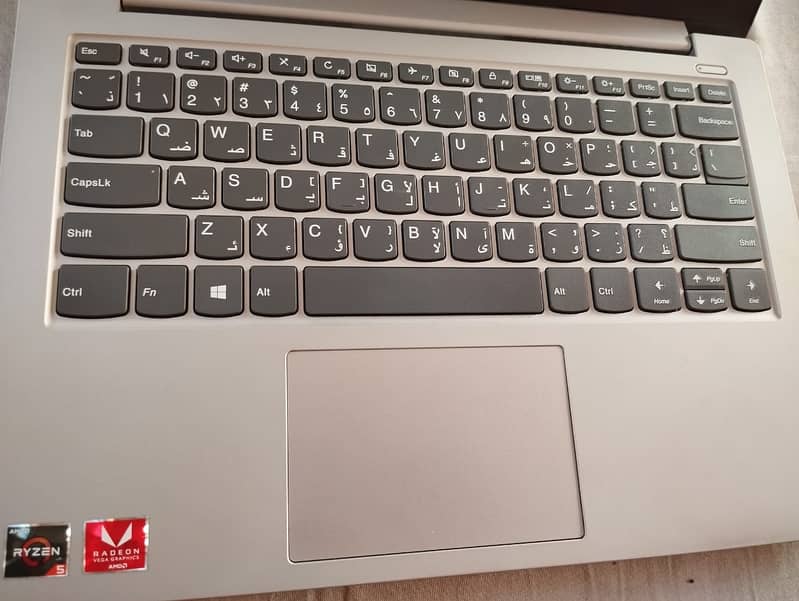 Lenovo IdeaPad S340 1