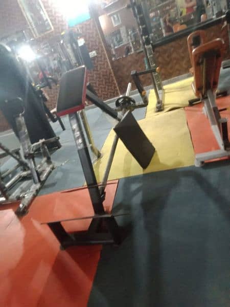 running business for sale complete gym final price 40 laakh 2