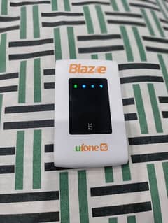 Blaze Wifi Device  |. Charger + Box