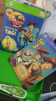 leap frog Tag pen with books and suitcase