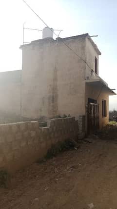 Investor rate house 5.5 Marla single story house for sale.