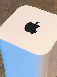 Apple AirPort Time Capsule 5th Generation WiFi Router