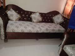 5 Seater sofa set for sell (03043207055)
