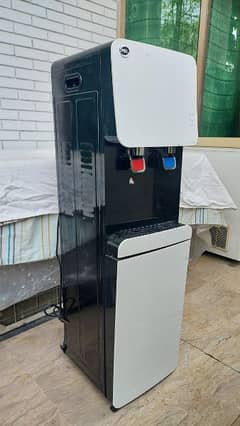 PEL water dispenser and fridge - water cooler