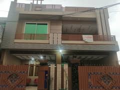 Spacious & Beautiful: Double Storey Home w/ Basement in Pakistan Town Phase 1 (Near Expressway)