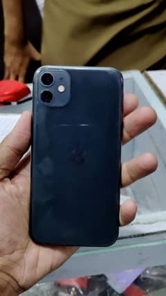 IPHONE 11 Factory Unlock 10/9.5 Condition 84 % Battery Just in 60k
