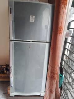 Dawlance Refrigerator Medium Size For Sale || Lush Condition