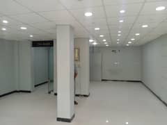 Office For Rent. Grond Floor Hall. 1000 Square Feet