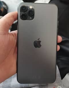 i phone 11 pro max 64GB non pta 4 Month sims Working Face id off