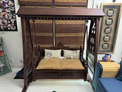 Wooden Jhula - Jhoola GREAT CONDITION