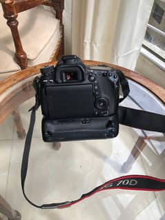 Canon EOS 70D Excellent Mint Condition (Body Only)