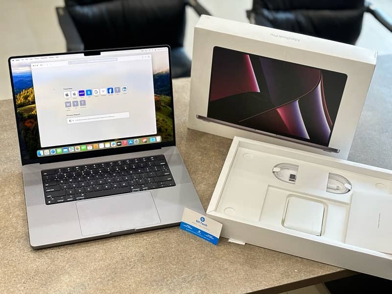Apple MacBook Pro M2 Max 2023 64GB 1TB 1