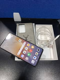 Mi 11t 8/256 gb 10/9 condition with box & original charger