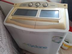 Full Size Double Washing Machine For Sale (Excellent Condition)