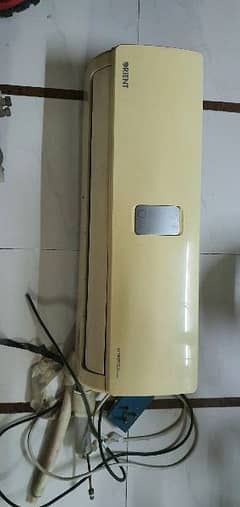 Orient 1 Ton ac for sale in Good condition