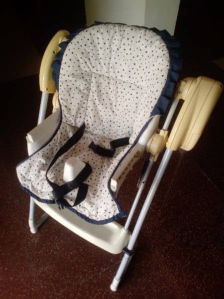 Baby feeding chair, recliner plus electric swing , three in one! 1