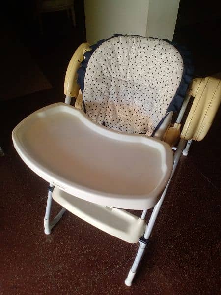 Baby feeding chair, recliner plus electric swing , three in one! 3