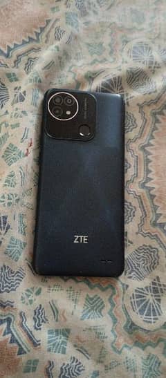 zte blade a53 pro mint condition 10/10 with box and charger