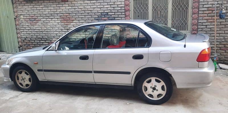 Honda Civic Oriel 2000 11