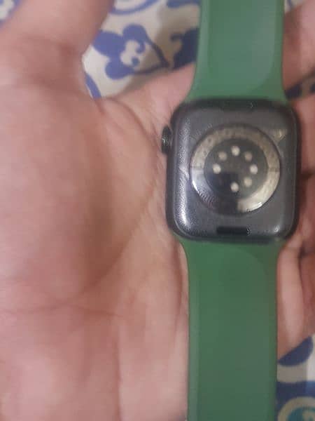 Apple Watch Series 7 41mm 100 battery health 1