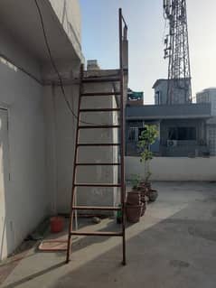 metal iron ladder 0