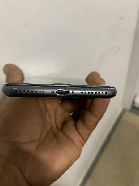 iphone 8 plus 256gb PTA approved 4