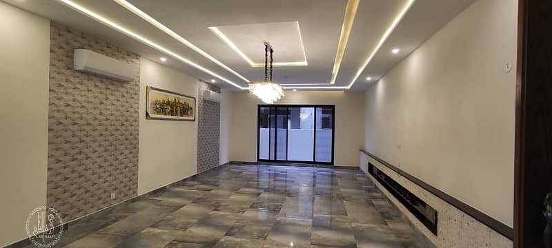 Most Luxurious 2 Kanal POOL Modern House Is Available For Rent In Phase 2 Dha, Lahore. 13