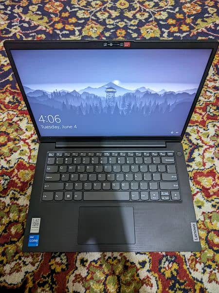 I want to sell My laptop brand new with active windows 10. 1