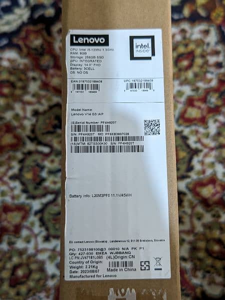 I want to sell My laptop brand new with active windows 10. 9