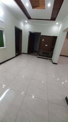 6 marla upper portion for rent available