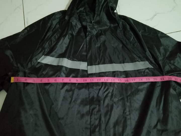 Selling rain suit xl size heavy material 2