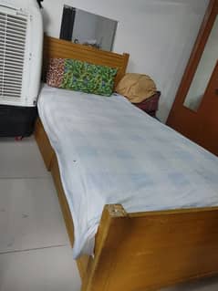 2 single beds 6'5 feet with mattress