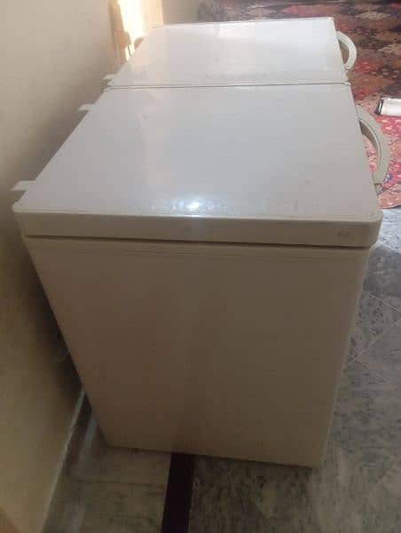 Dawlance defezer for sale in CBR town Islamabad 5