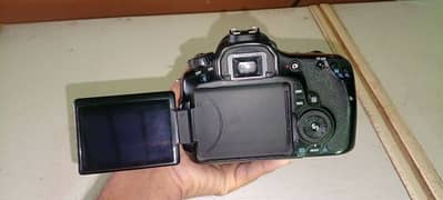 Canon 60D camera 18/135mm lens