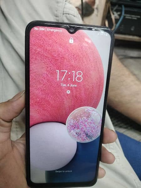 Samsung A13 box all asess 4GB 128GB minor wite shade show nai hota 6