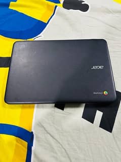 Acer c732 4/32gb Touchscreen 180 rotatable playstote supported
