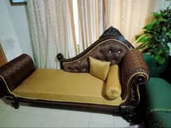 Dewan for sale in new condition made of strong wood