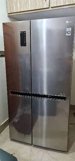 LG fridge,    oven,  TV