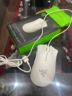 Razer deathadder Essential White edition Ergonomic Gaming mouse