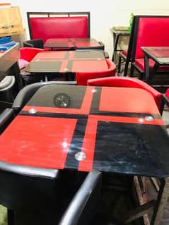 selling 8 chair 2 Table