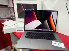 MacBook Pro M2 Max 64GB | 1TB BRAND NEW JUST BOX OPEN