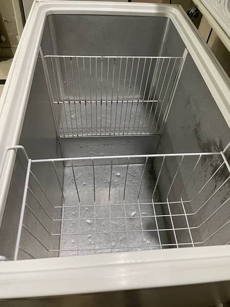 Waves Deep Freezer for Sale. 2